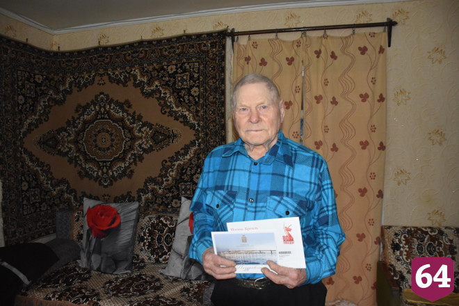Саратовский труженик тыла в 95 лет занимается рыбалкой и огородом