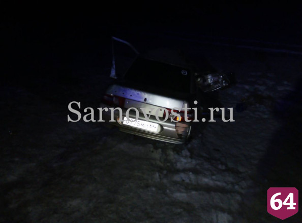 После ДТП с фурой под Саратовом 17-летнюю девушку зажало в салоне 