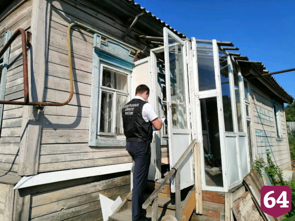 Мужчина после загула вернулся домой и обнаружил мертвеца