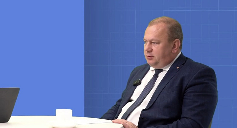 Министр заявил об устойчивости химической промышленности Саратовской области 