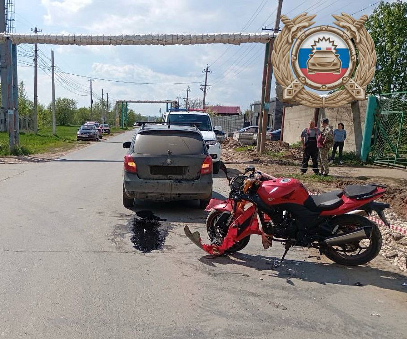 В Энгельсе молодой байкер разбился в ДТП с иномаркой