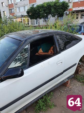 В Энгельсе 14-летний подросток испугался родителей и заночевал в машине