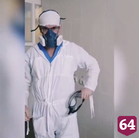 Саратовские врачи поделились средствами от коронавируса под музыку из популярного сериала