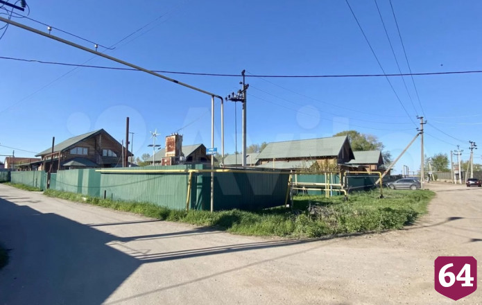 Под Саратовом шесть двухэтажных домов продают за 13,5 миллиона