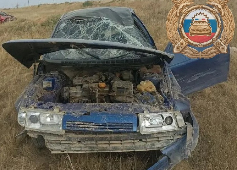 В Саратовской области в дорожной аварии разбились двое мужчин на «Ладе» 