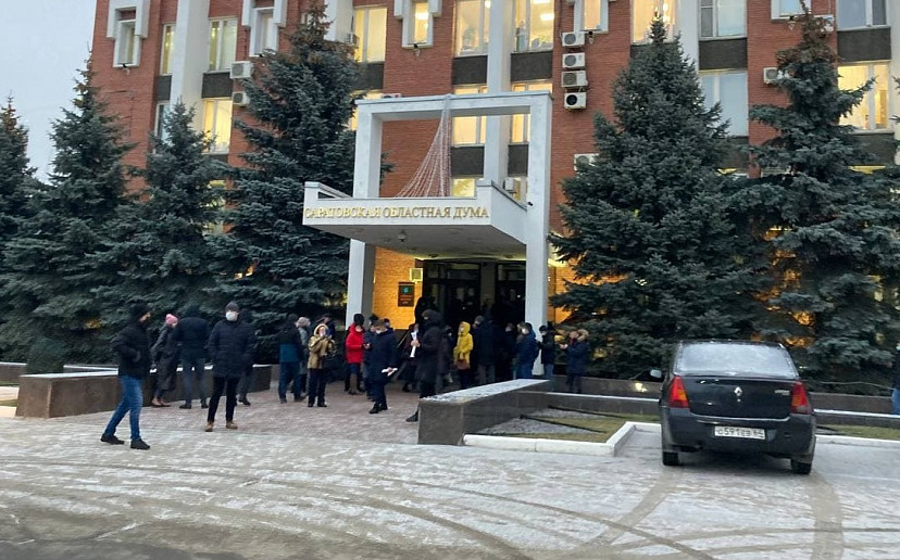 Саратовский депутат отметил антинародную позицию противников QR-кодов