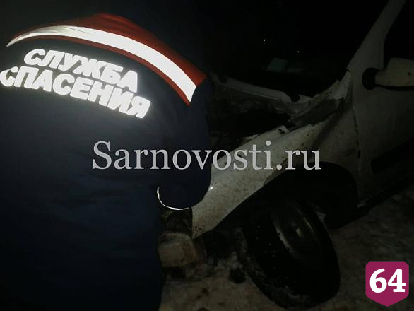 Пострадавшие в аварии под Саратовом мужчины умерли в больнице