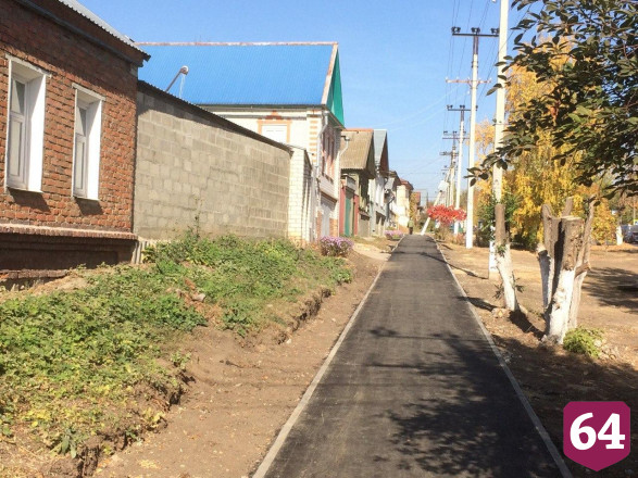 Депутат обещал привлечь экспертов для проверки качества тротуаров