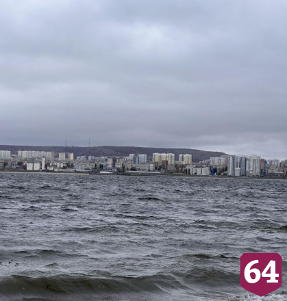 На Волге под Саратовом за 25 миллионов продают дом «с запахом новья»
