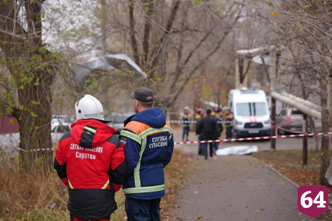 В Саратове во время атаки БПЛА выбило окна в домах 