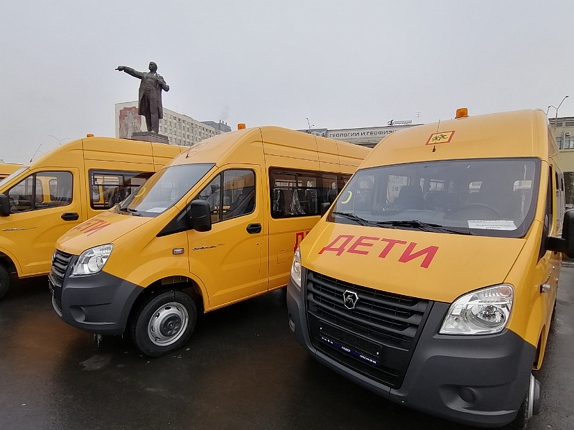 Саратовская область получит 67 школьных автобусов