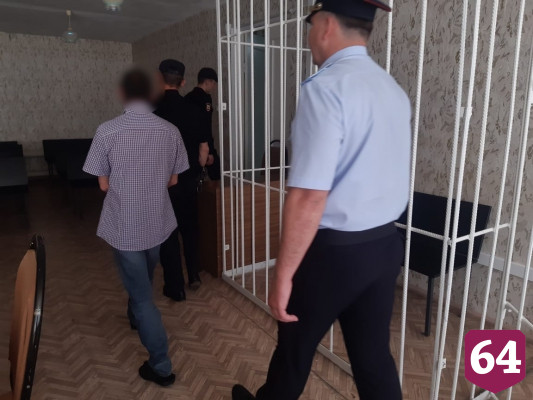 Саратовец зарезал приятеля за оскорбления в пьяной ссоре