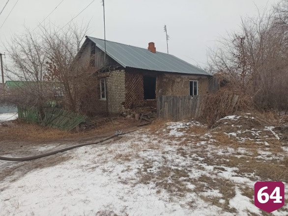 На пожаре в 2-квартирном доме сгорел мужчина 