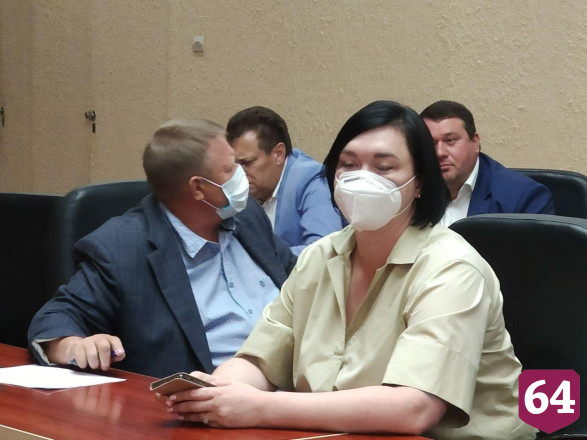 В Саратове долгострой начали подключать к воде