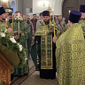 Десятки саратовцев пришли на престольный праздник в храм Сергия Радонежского