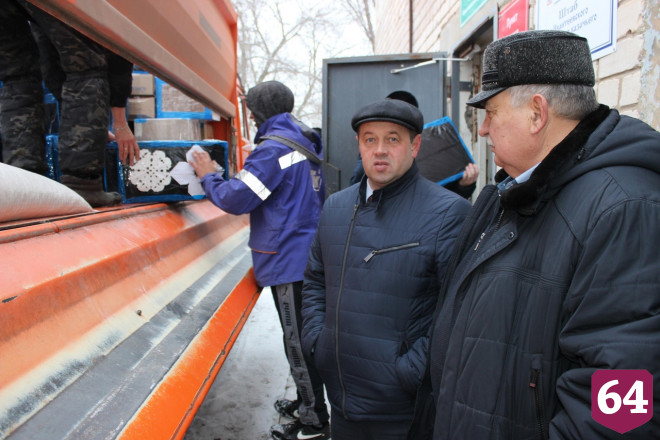 Саратовским бойцам СВО везут новогодние подарки