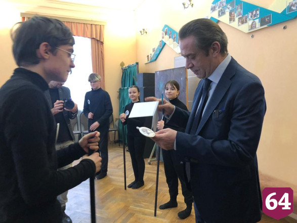 Владимир Машков в Саратове сравнил профессию артиста с врачом