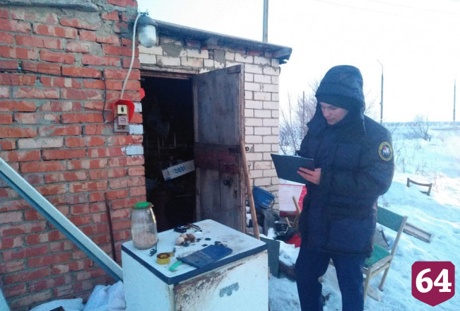 В сторожке гаражного кооператива сгорел неизвестный мужчина 