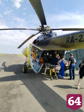 В Саратов вертолетом доставили пострадавшего в ДТП 7-летнего мальчика 