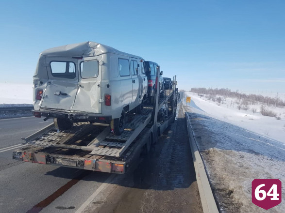 На трассе под Саратовом автовоз задавил косулю