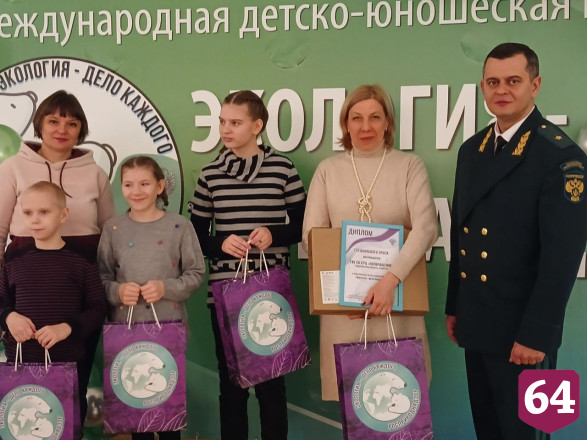 Саратовская победительница экопремии любит пчел и верит в правило трех «Н»
