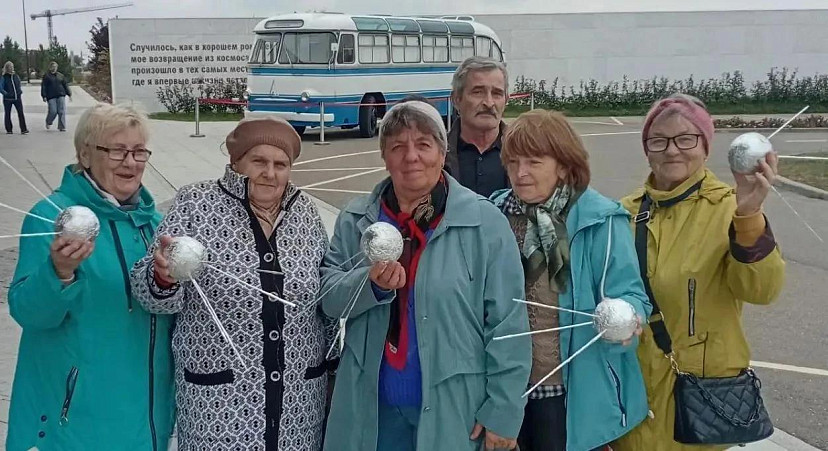 Пенсионеров Саратовской области удивил Парк покорителей космоса