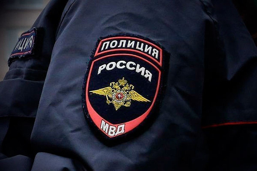 Рецидивист освободился из колонии и совершил грабеж на остановке