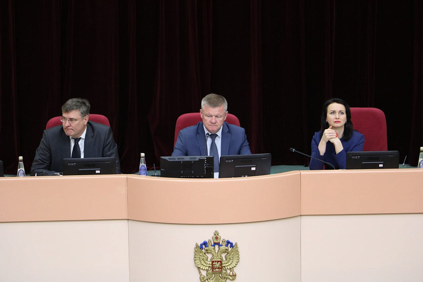 Михаил Исаев призвал поддержать детей с поезда «Тюмень - Адлер»