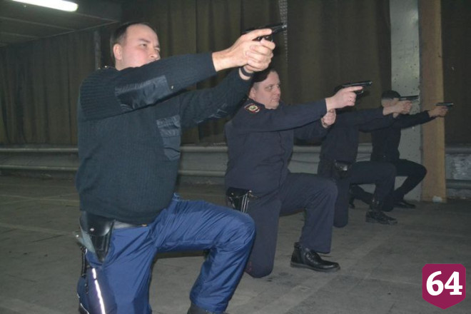 В Саратове выбрали самого меткого полицейского