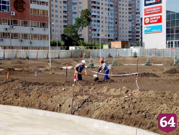 В Саратове озвучили дату открытия парка с бассейнами и катками 