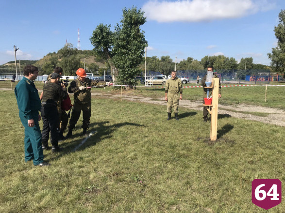 Победителям турнира лесных пожарных вручили кусторез 