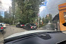 В Саратове автохамы оккупировали тротуар у сквера