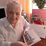 Труженица тыла из Саратова на 99-летие получила открытку из Кремля 