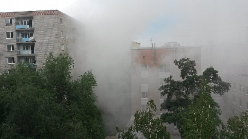 Рано утром в центре Саратова горело студенческое общежитие