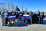 В Саратове студенты развернули 80-метровый флаг в поддержку президента