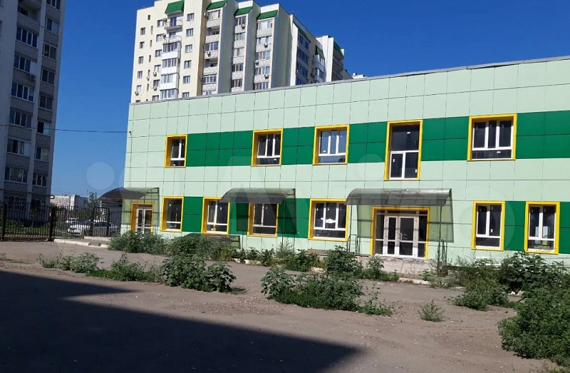 В Саратове за 43 миллиона продают оздоровительный комплекс