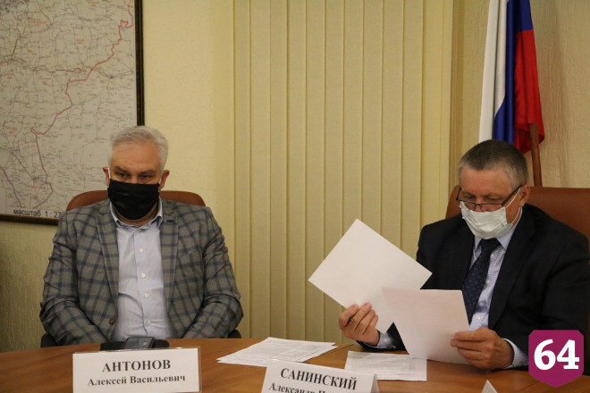 Прокуратура указала мэрии на недоработки в озеленении Саратова  