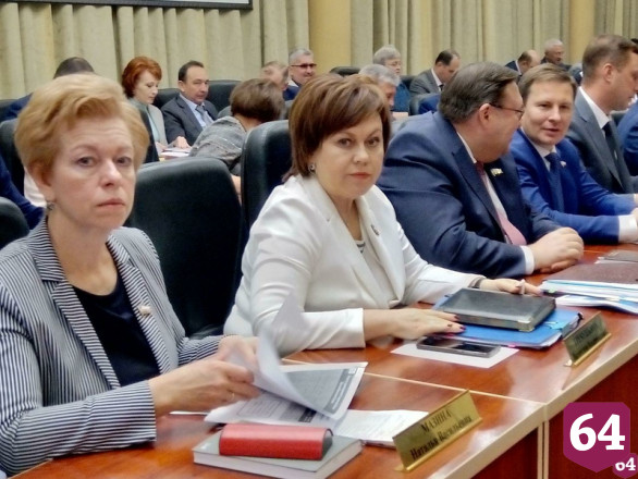 Радаев заявил о недопустимости срывов национальных проектов в Саратовской области 