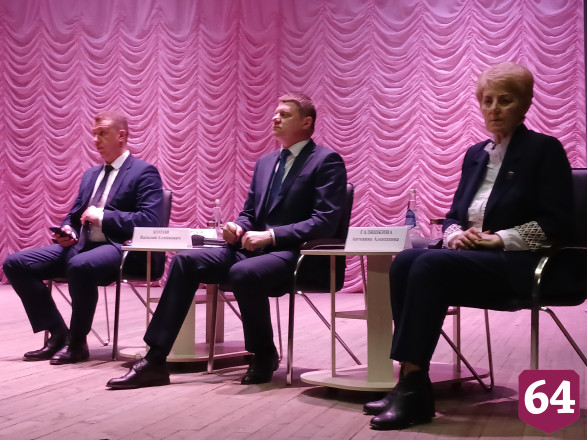 Саратовских аграриев призвали беречь лес от огня