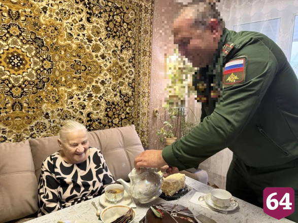 Труженица тыла из Саратовской области отмечает 99-й день рождения 