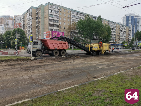 В Энгельсе приступили к реконструкции центральной улицы
