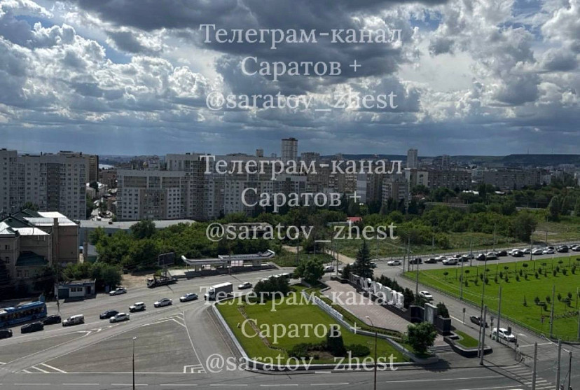 Авария парализовала движение у моста через Волгу 