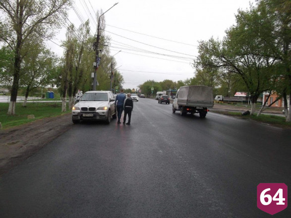 Саратовские водители задавили 17-летнюю девушку и 7-летнего мальчика