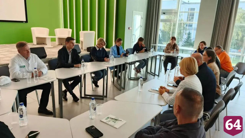 В Саратовской области на локомотивном заводе показали «Анну Каренину»