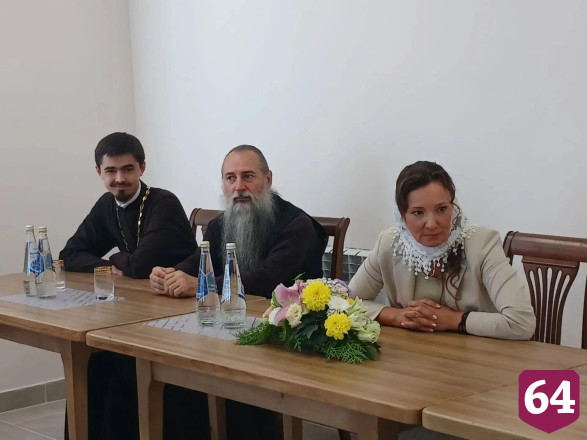 Вице-спикер Госдумы назвала большой честью участие в открытии воскресной школы в Саратове