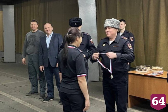 В Саратове выбрали самых метких сотрудниц полиции