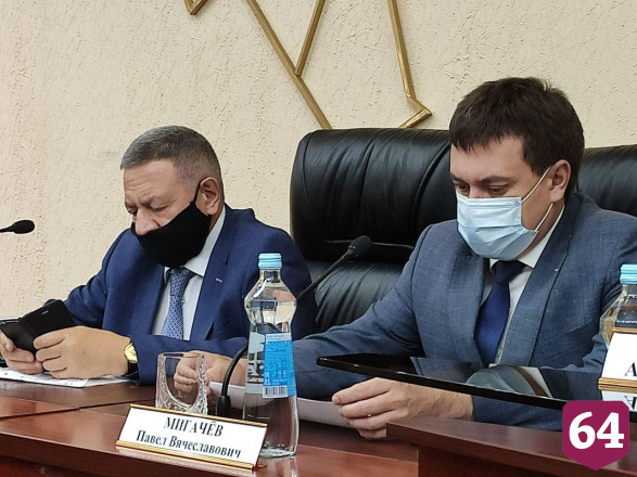 Вице-губернатор извинился перед дольщиками за срыв сроков