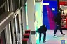 В Саратове приятели в мотоциклетных шлемах обчистили игровые автоматы и попались