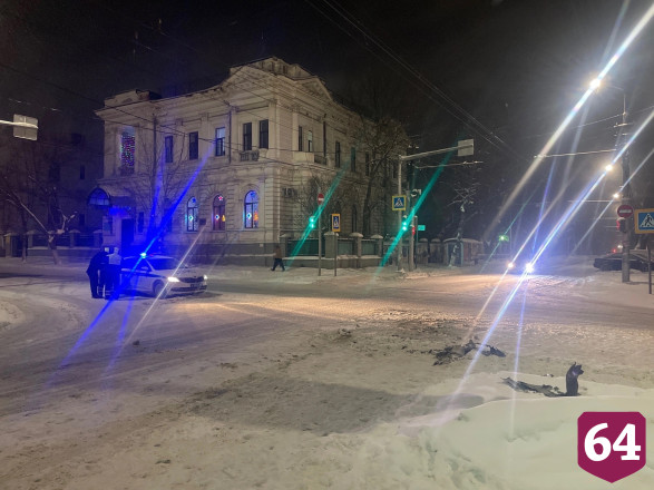 Разыскиваются свидетели столкновения иномарок в центре Саратова