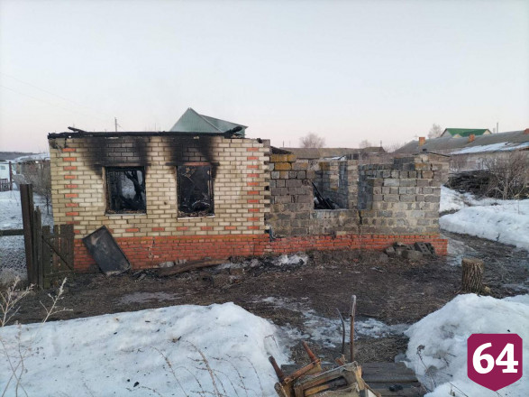 Пожар под Саратовом унес жизнь пенсионерки